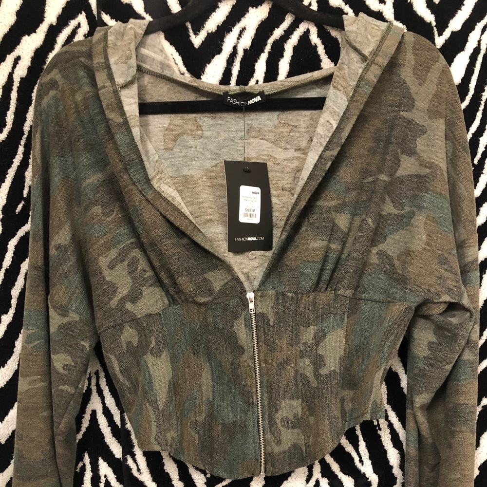 Brand new, crop camo hoodie